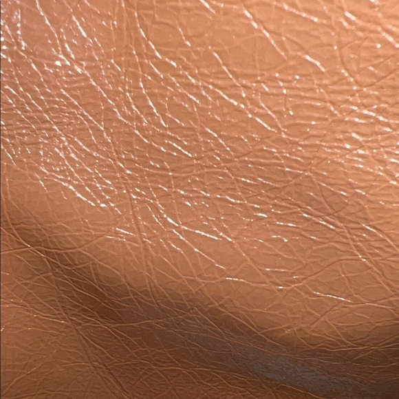 Michael Kors Darrington Large Crackle Brown Leather Crossbody - Picture 10 of 16